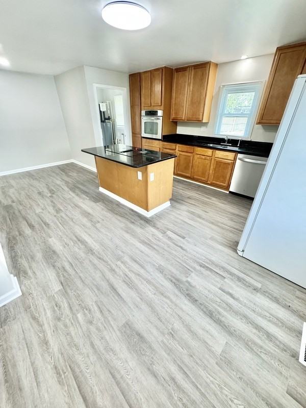11918 Dogwood Ave - Photo 6 of 16