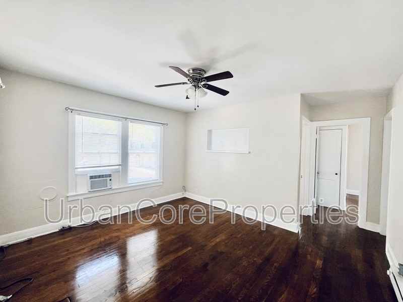 235 7th Ave N #A - Photo 2 of 9