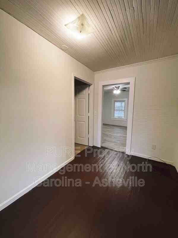 97 Matilda Ave - Photo 6 of 16