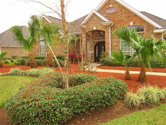 3745 Champions Dr - Photo 2 of 24