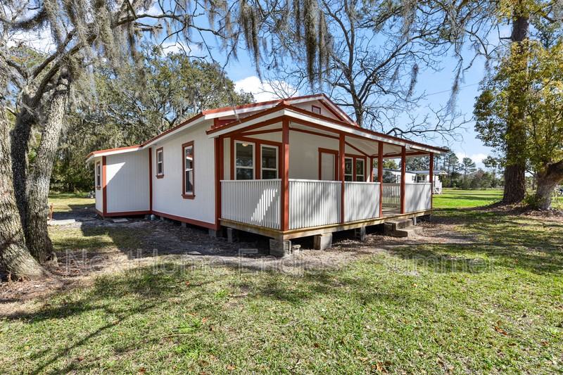 123 Mccallman Rd - Photo 2 of 11