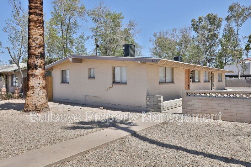 621 S California St #B