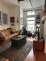 featured image of 809 Massachusetts St