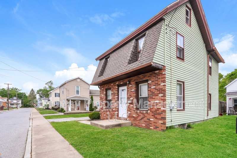 17 Hunt St - Photo 3 of 15