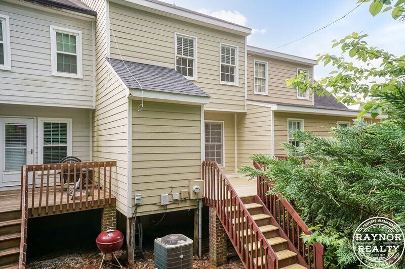 1022 S Main St #O - Photo 2 of 37