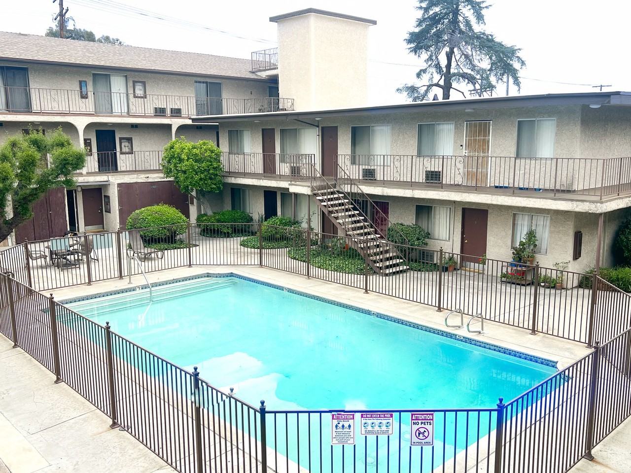 Green Court Apartments - Photo 7 of 27