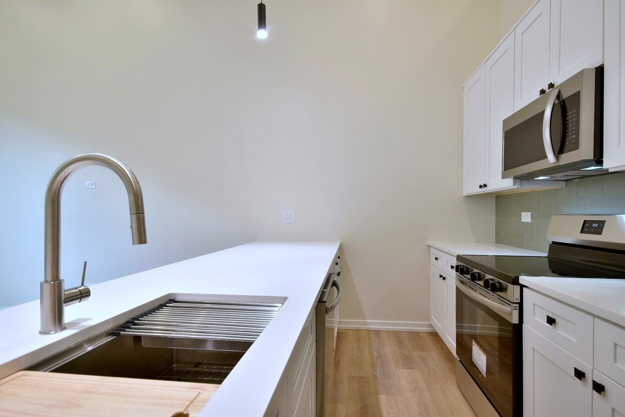 7512-7522 Madison Street - Photo 3 of 50