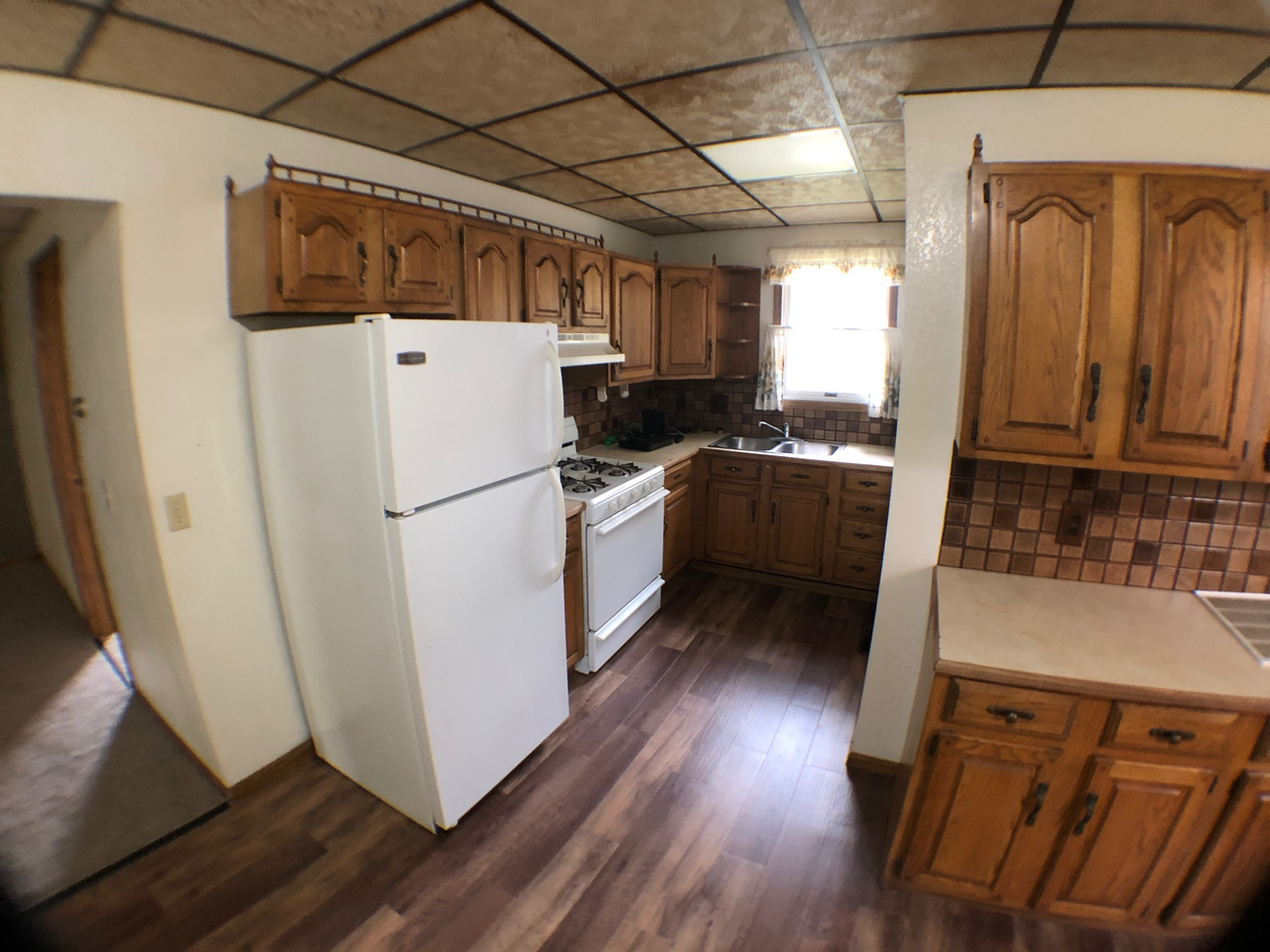 810 S University - Photo 3 of 13