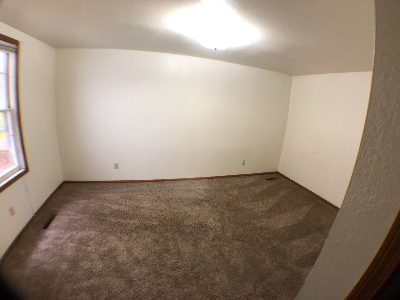 810 S University - Photo 4 of 13
