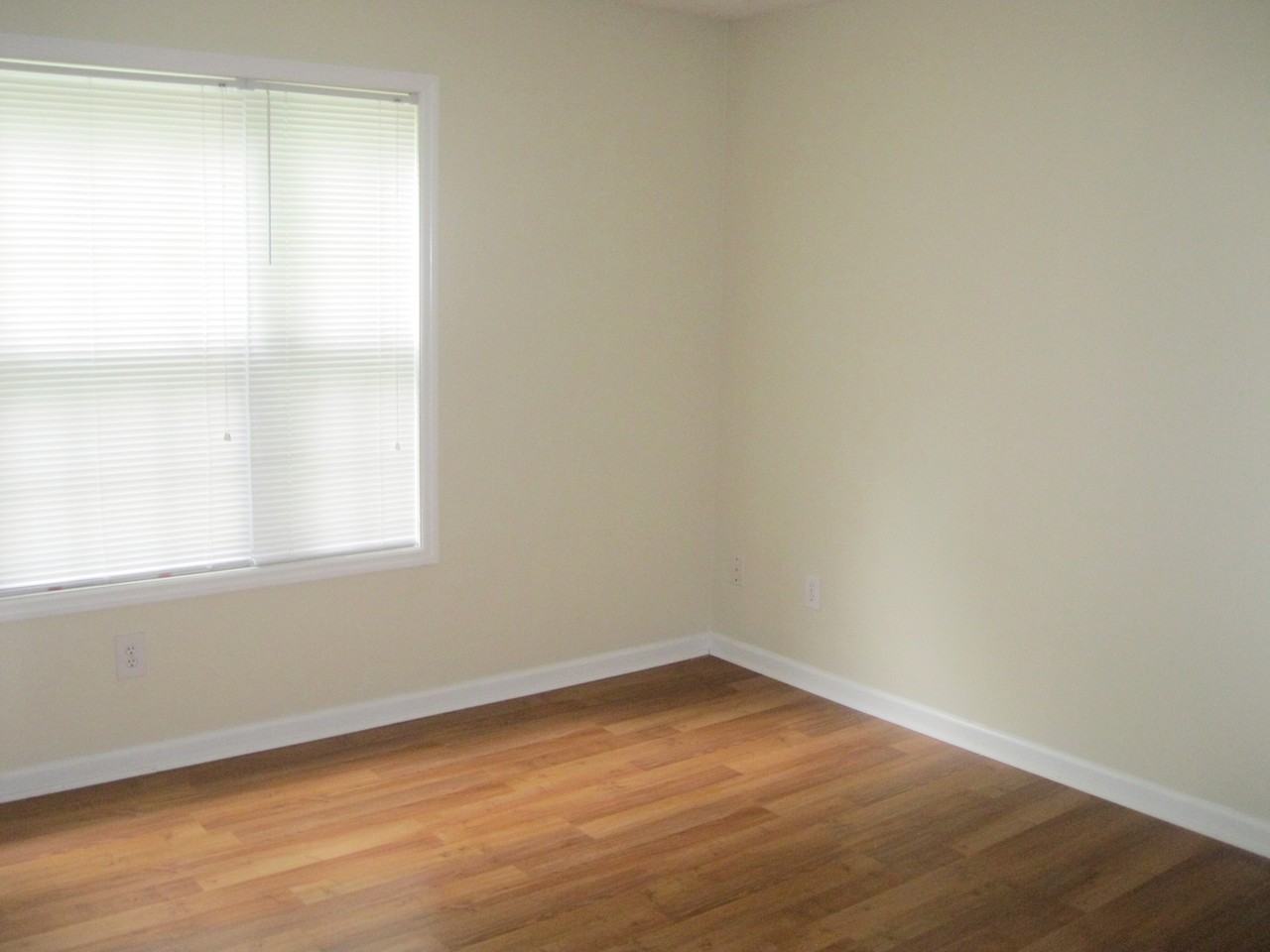 524 N 2nd Street - Photo 7 of 7