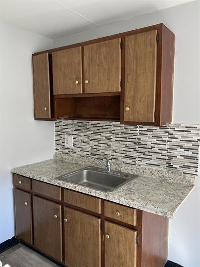 64 Rosedale - Photo 2 of 14