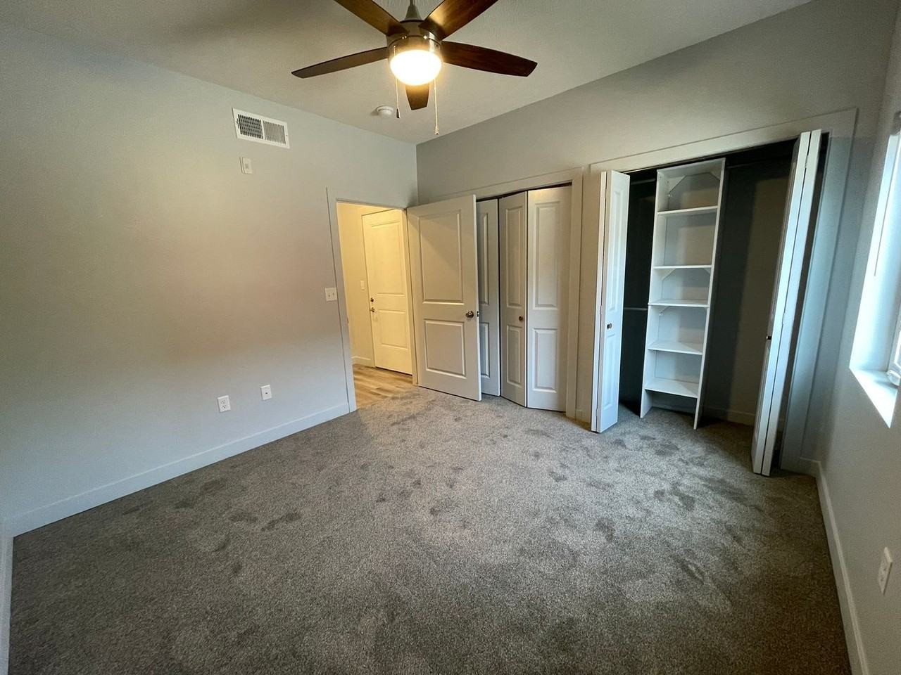 Hepburn-12 - Photo 6 of 27