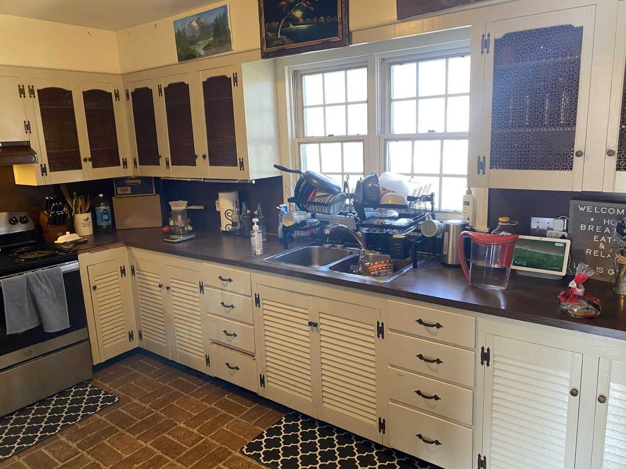 84 Benedict Lane - Photo 3 of 6