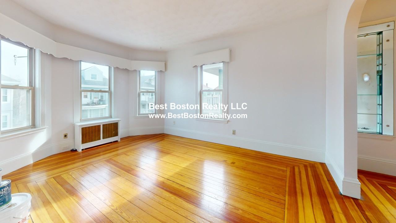 24 Mayberry Ave #3 - Photo 2 of 14