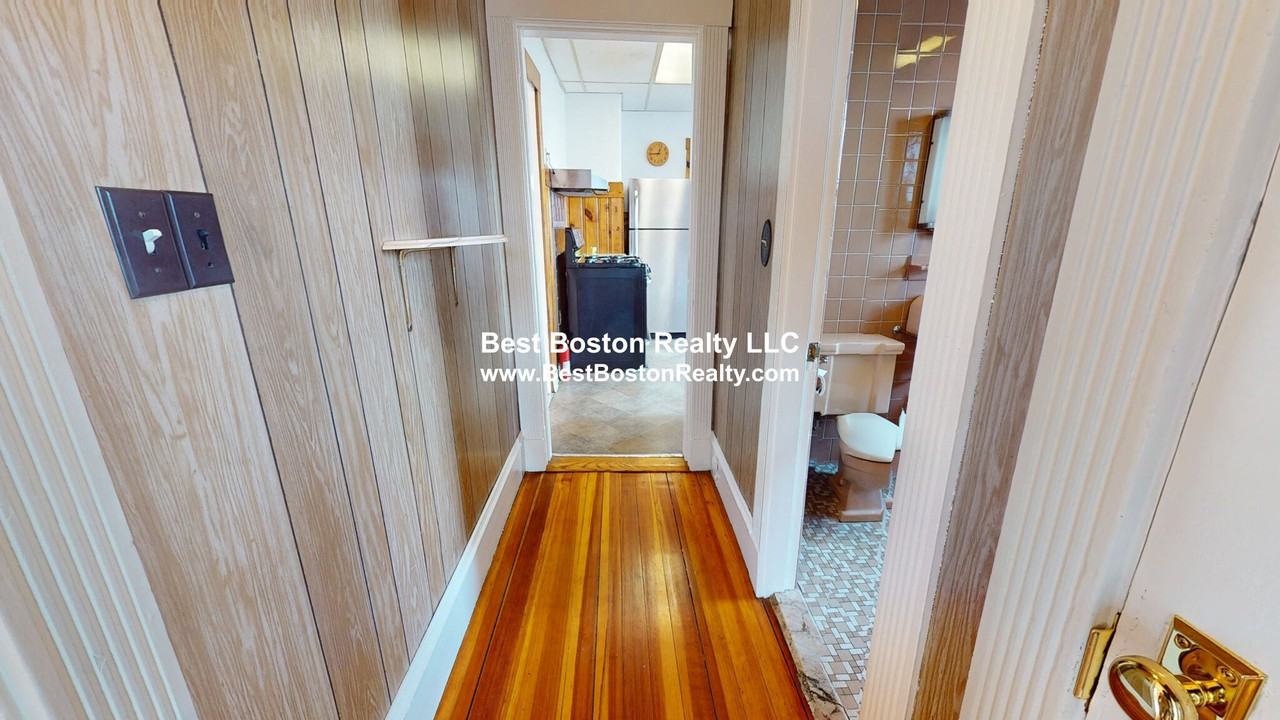 24 Mayberry Ave #3 - Photo 7 of 14