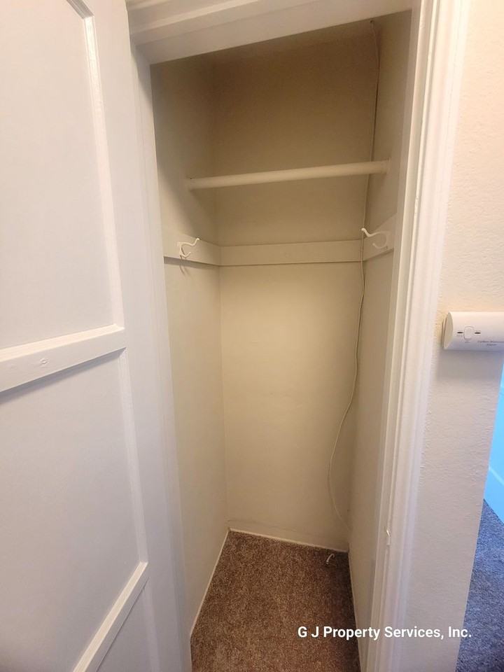 Le Park Apartments - Photo 7 of 28