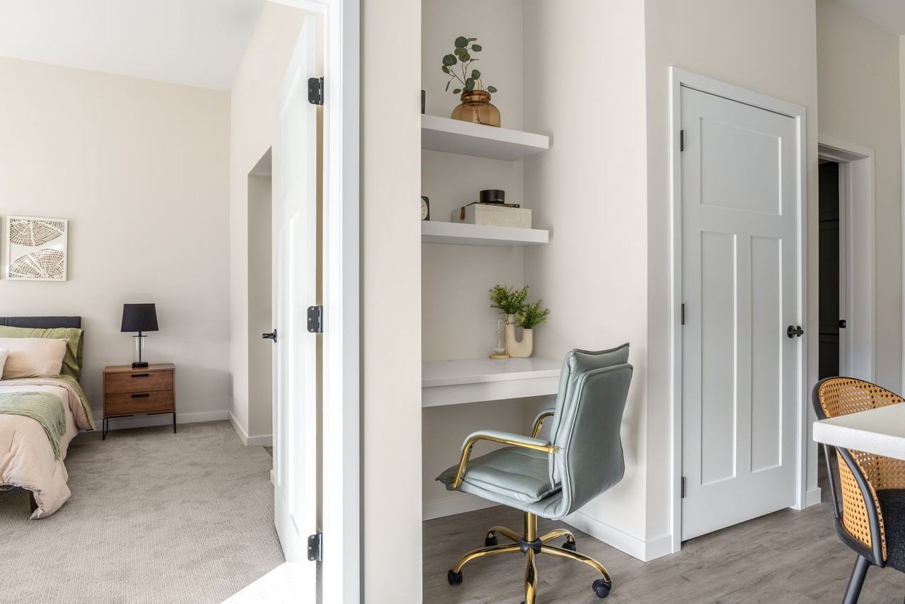 9900 56th Ave N - Photo 4 of 50