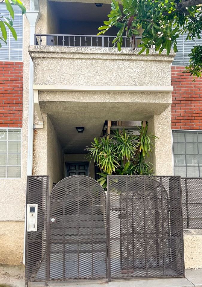 Kerwood Apartments - Photo 3 of 3