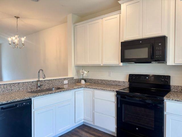 802 Ruth Way - Photo 5 of 21