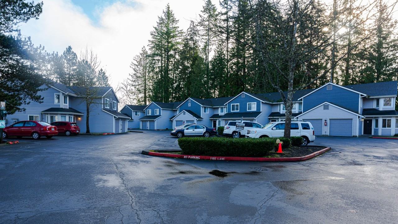 LSLV Lakeshore Lakeview - Photo 7 of 7