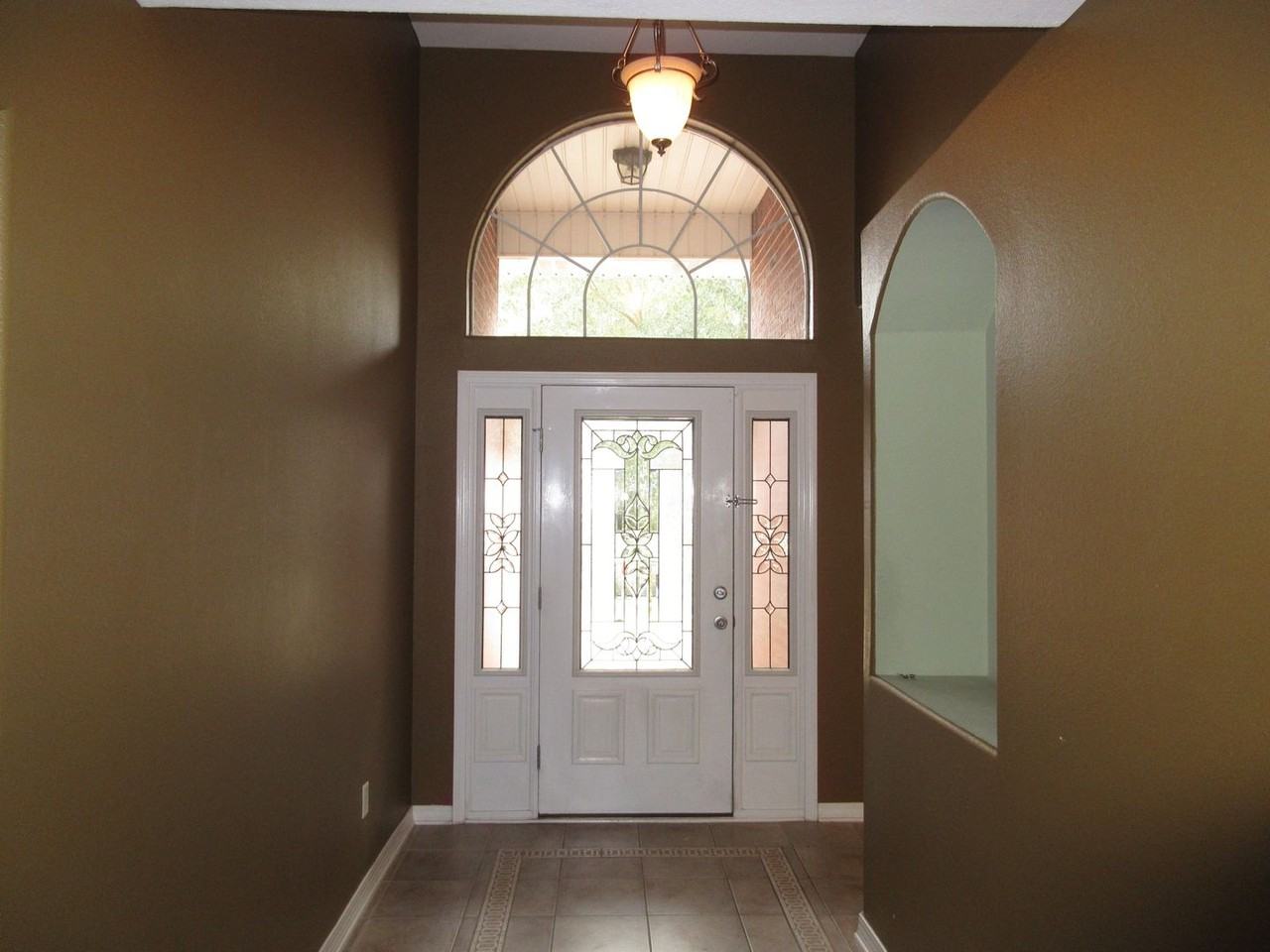 2304 Caddy Shack Ln - Photo 2 of 19