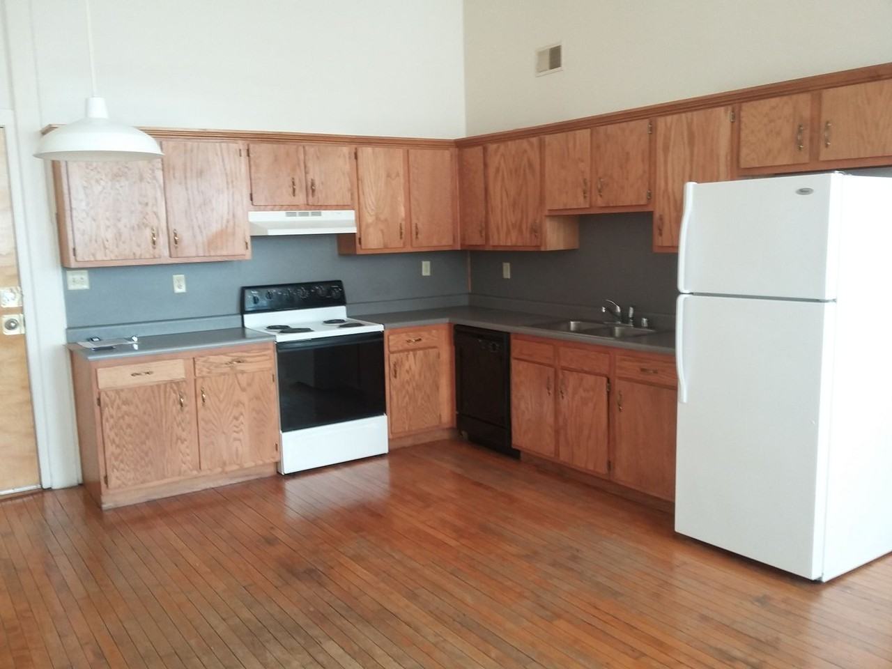 UV Salisbury - Photo 2 of 10