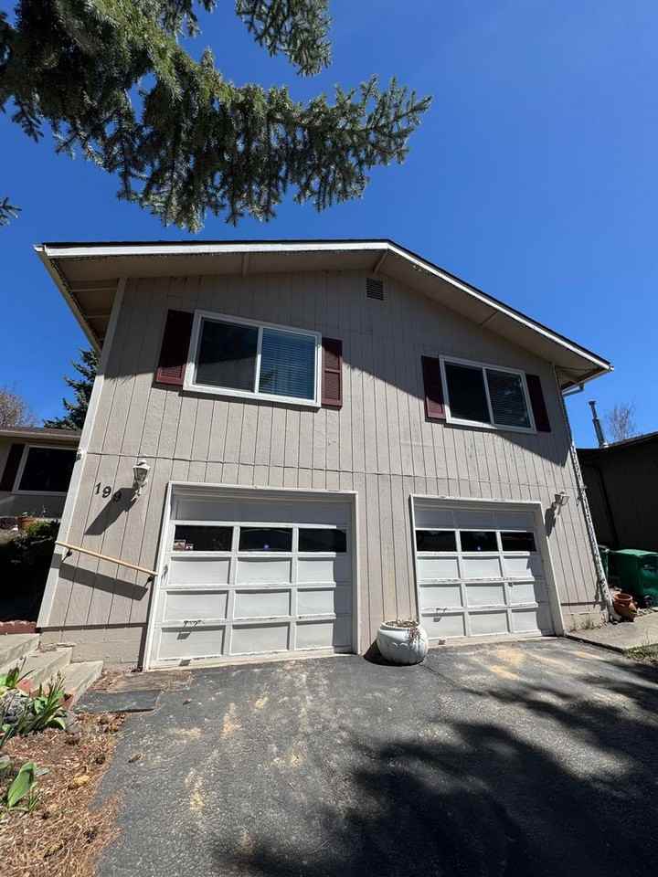 199 Peach Street - Photo 2 of 34