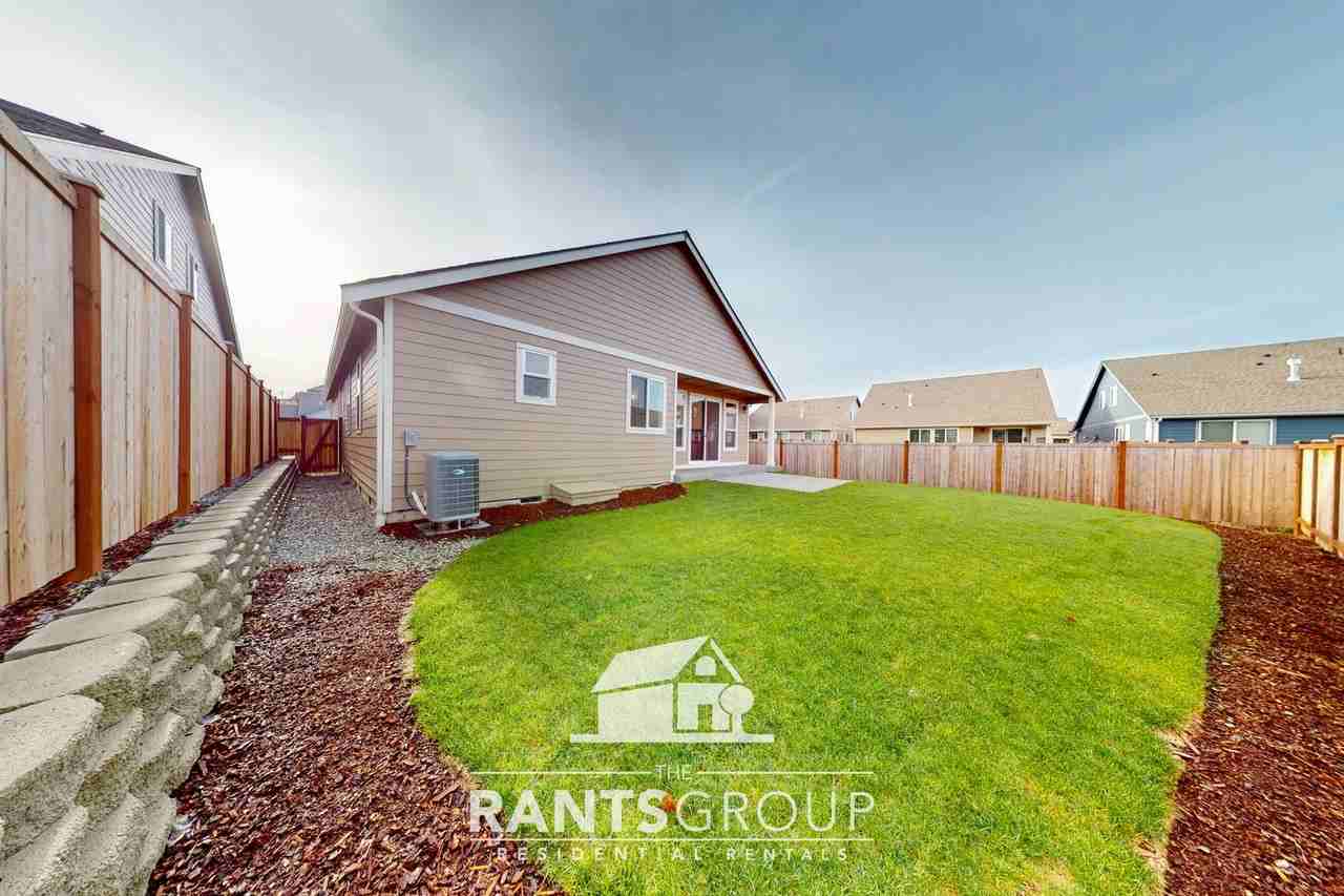 9728 Brayden Ct Se - Photo 6 of 22