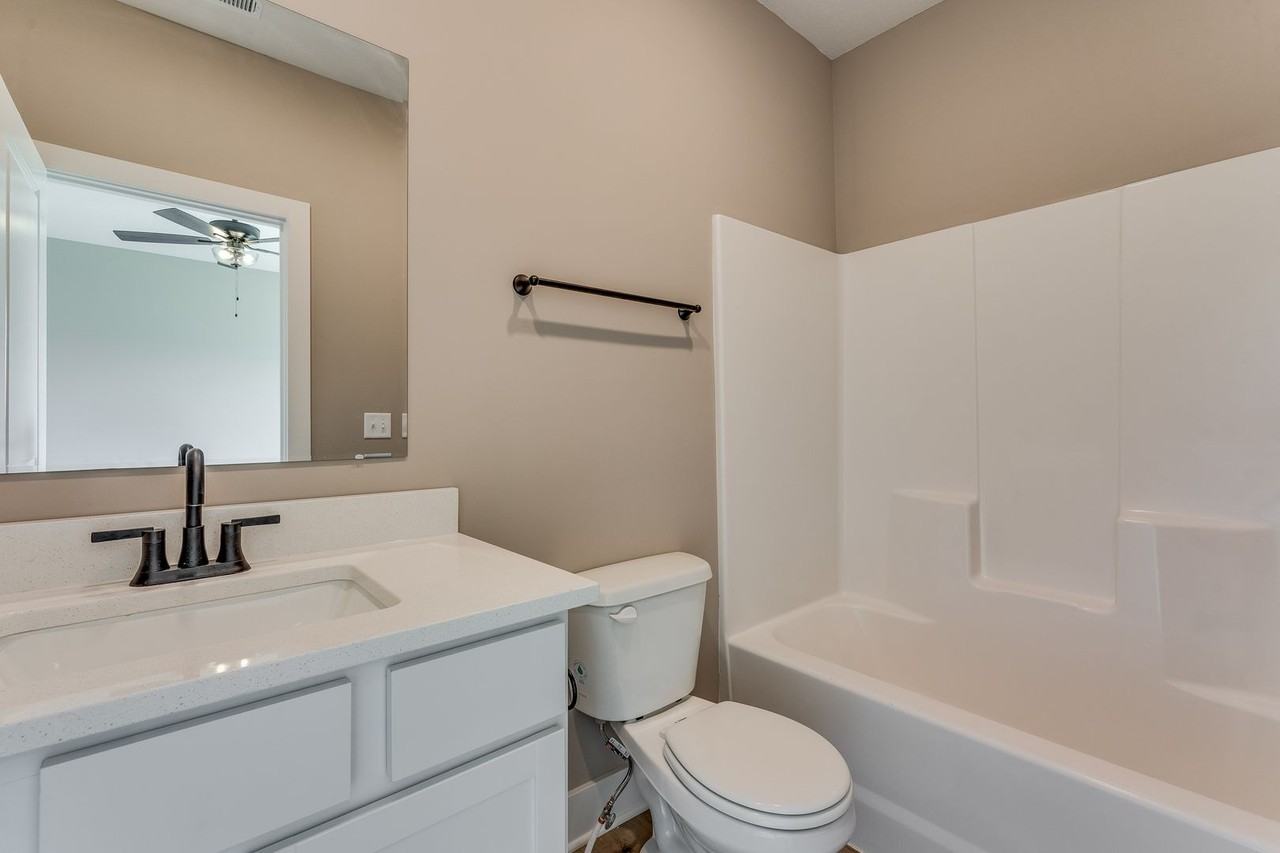 4424 N Sandplum St - Photo 7 of 11