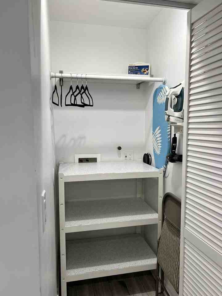 7436 Cleon Ave - Photo 2 of 6