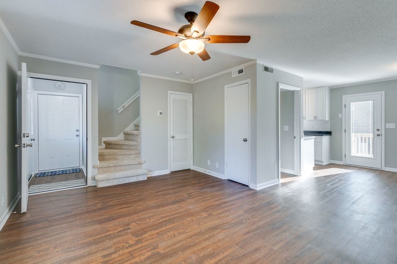 1023 Chickasaw Trl - Photo 2 of 27