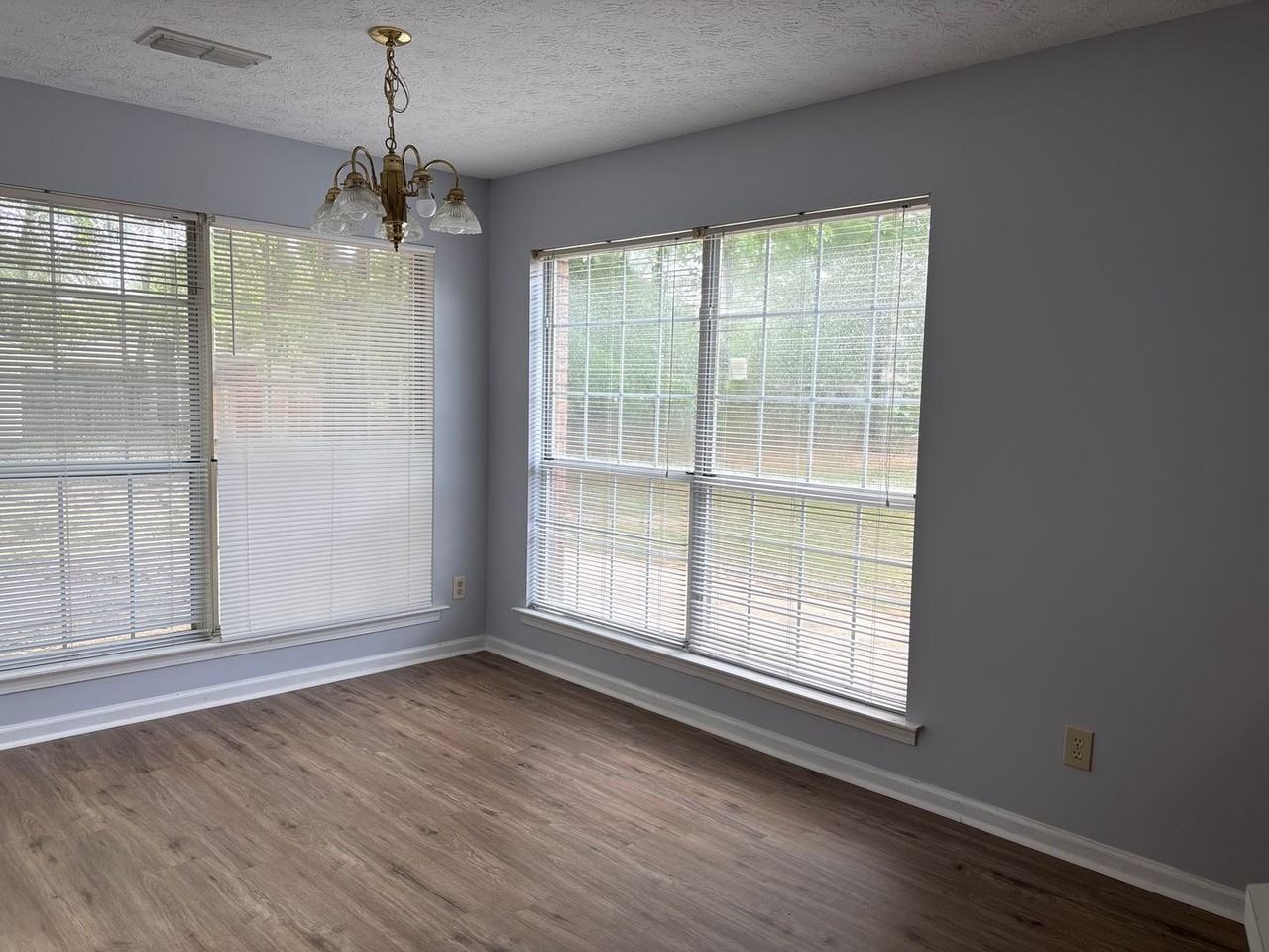 6532 Juniper Tree Ln - Photo 5 of 25
