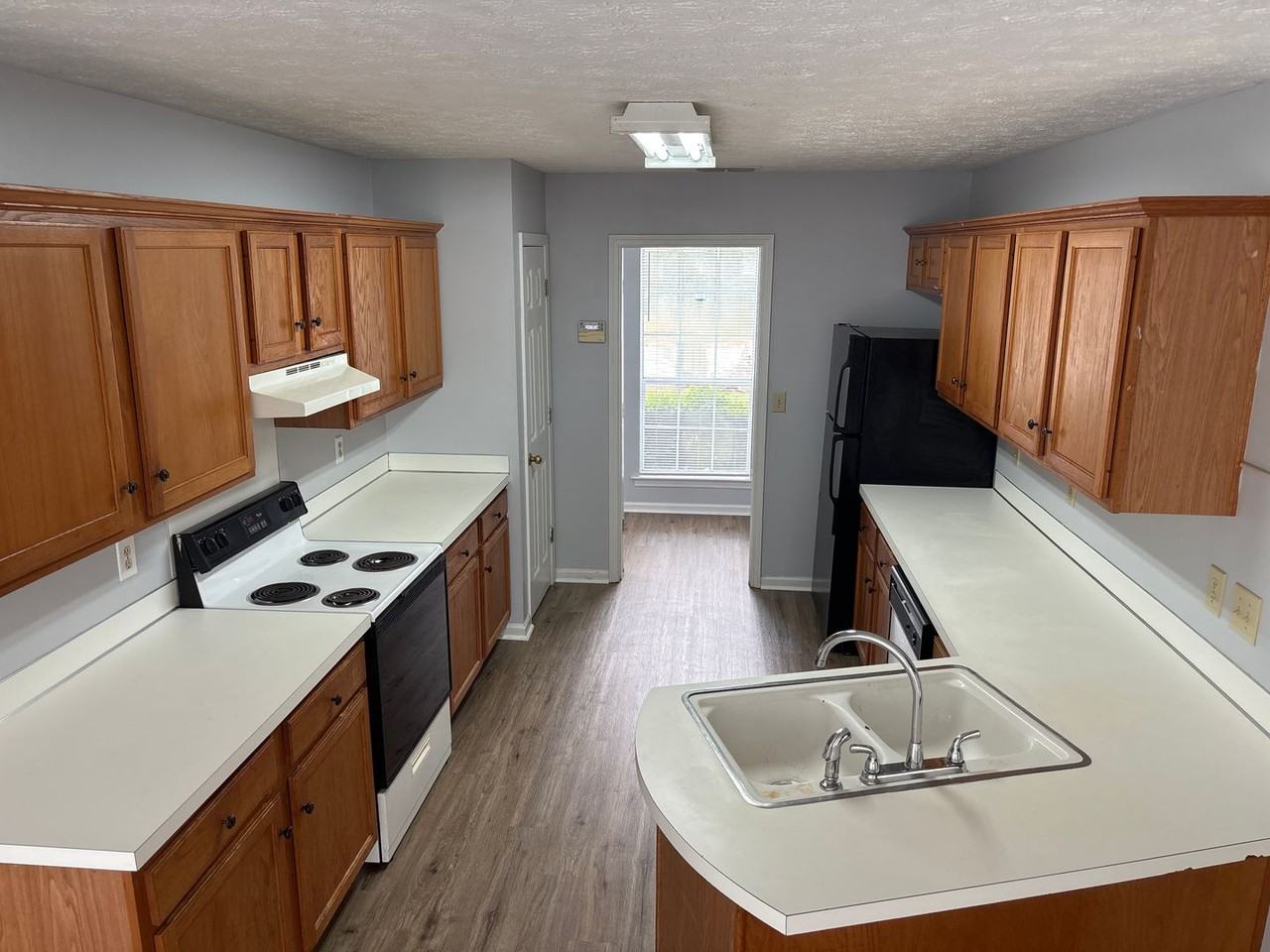 6532 Juniper Tree Ln - Photo 7 of 25