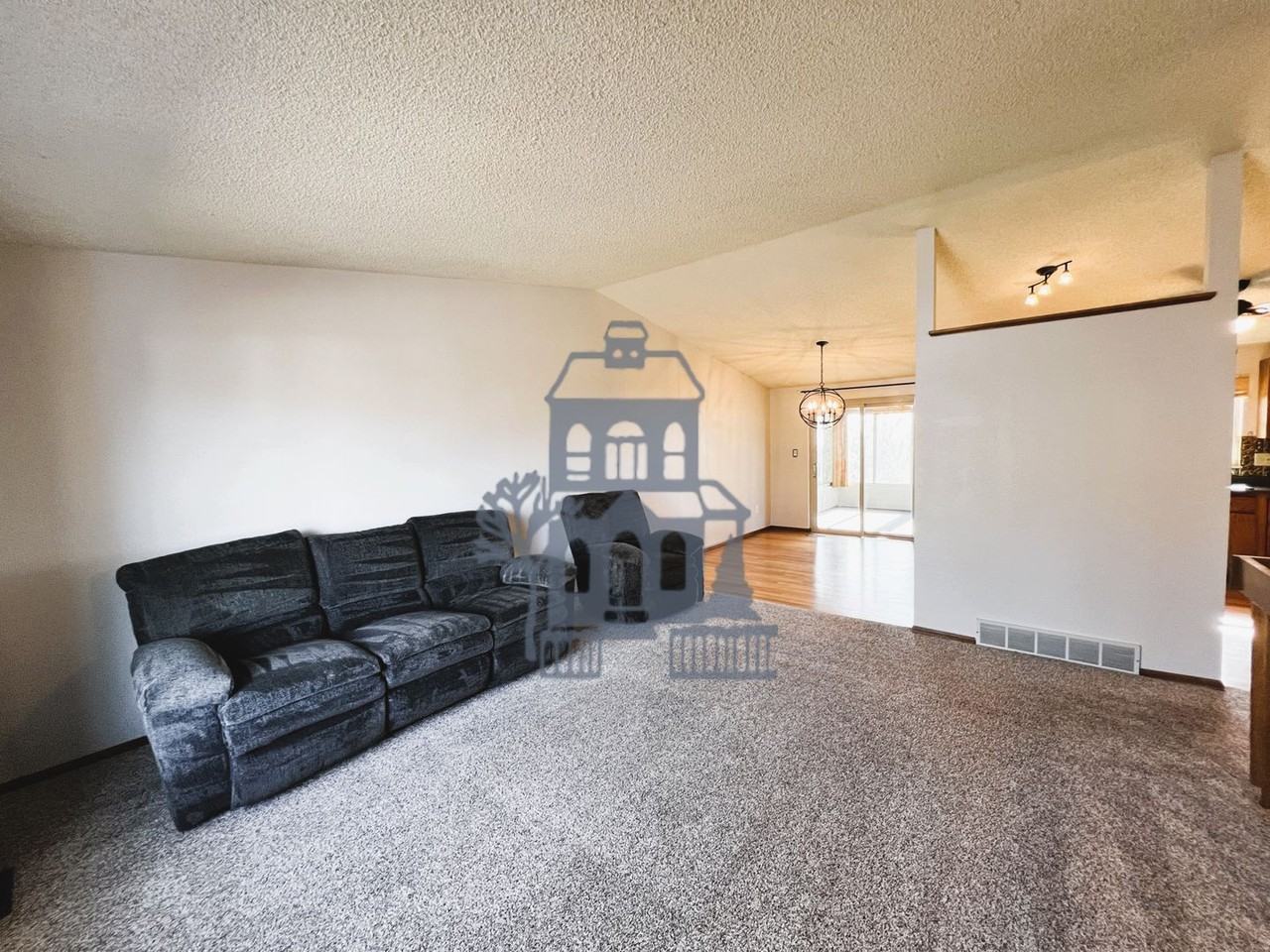 5419 Alteza Dr - Photo 4 of 28