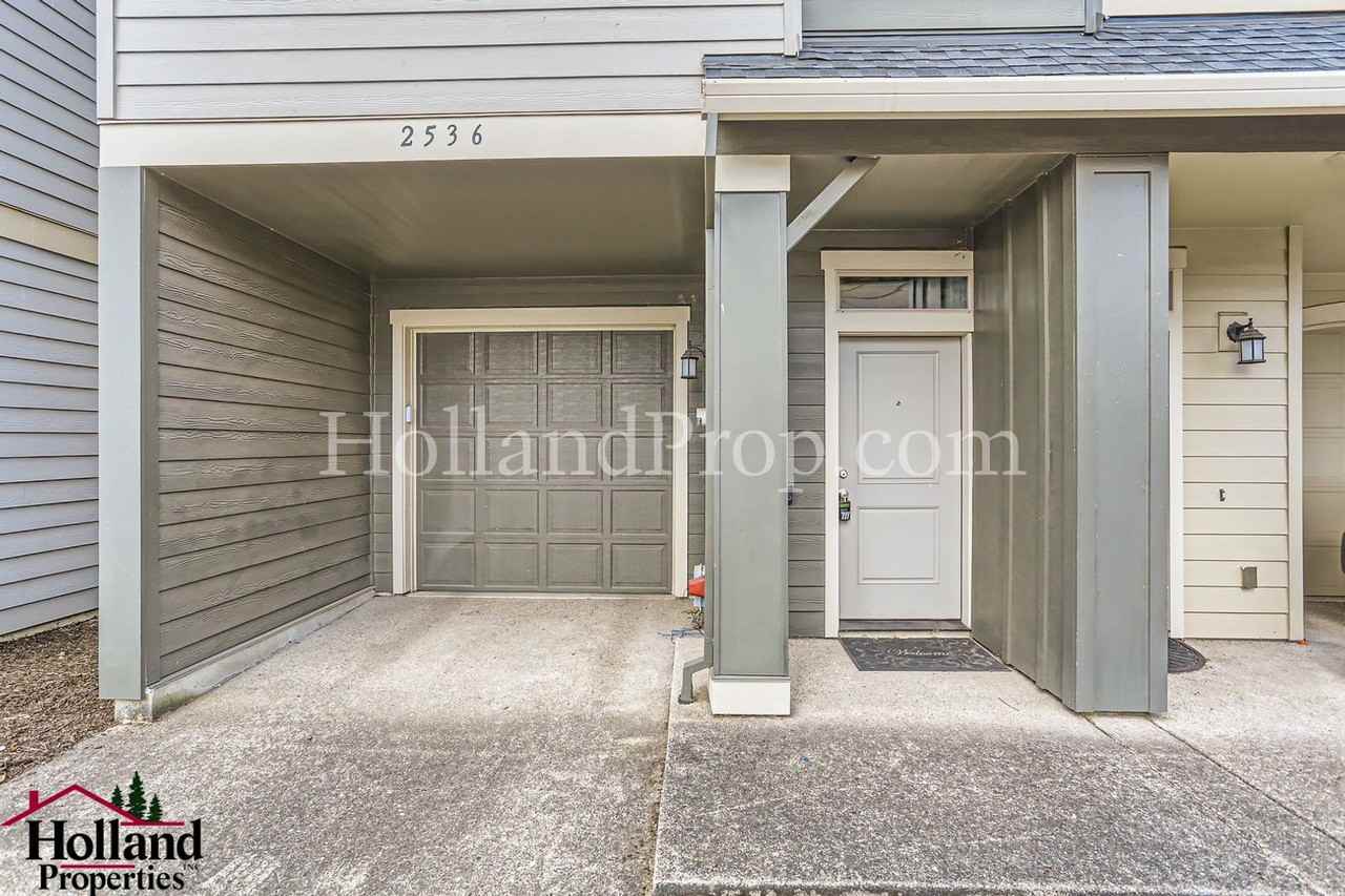 2536 Carson Loop - Photo 3 of 29