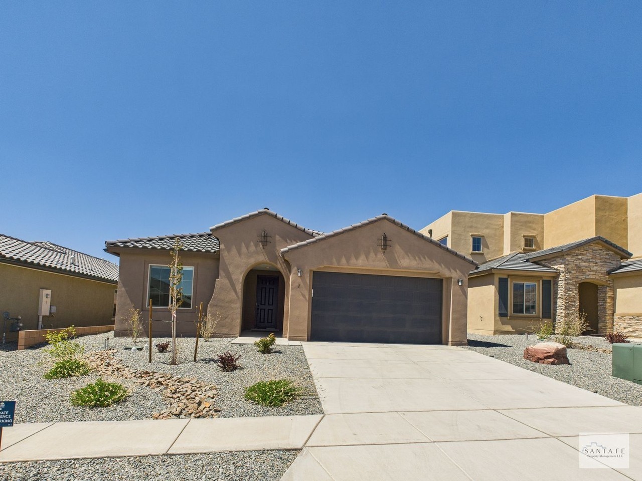7 Firecrown Ln - Photo 2 of 24