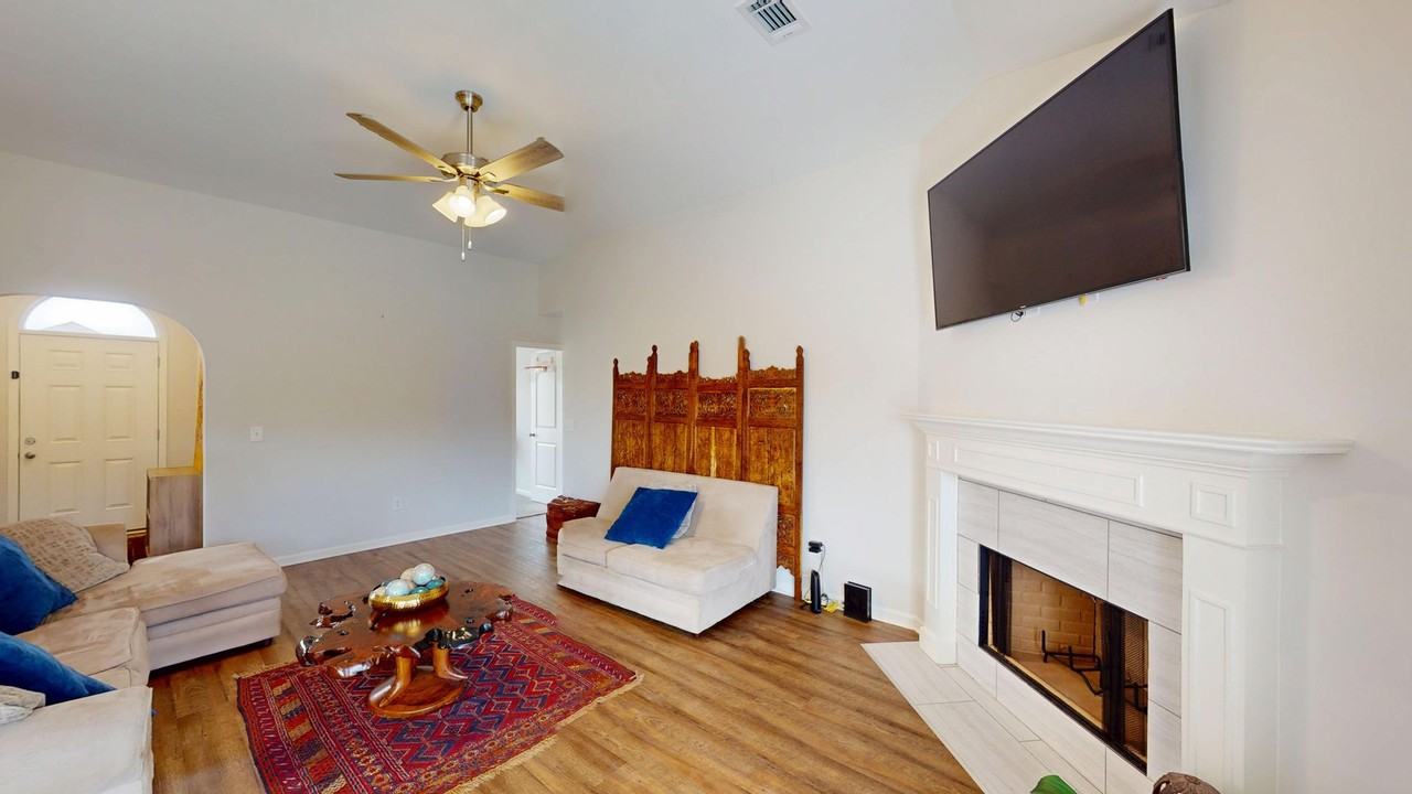 216 Dawsons Mill Way - Photo 7 of 27