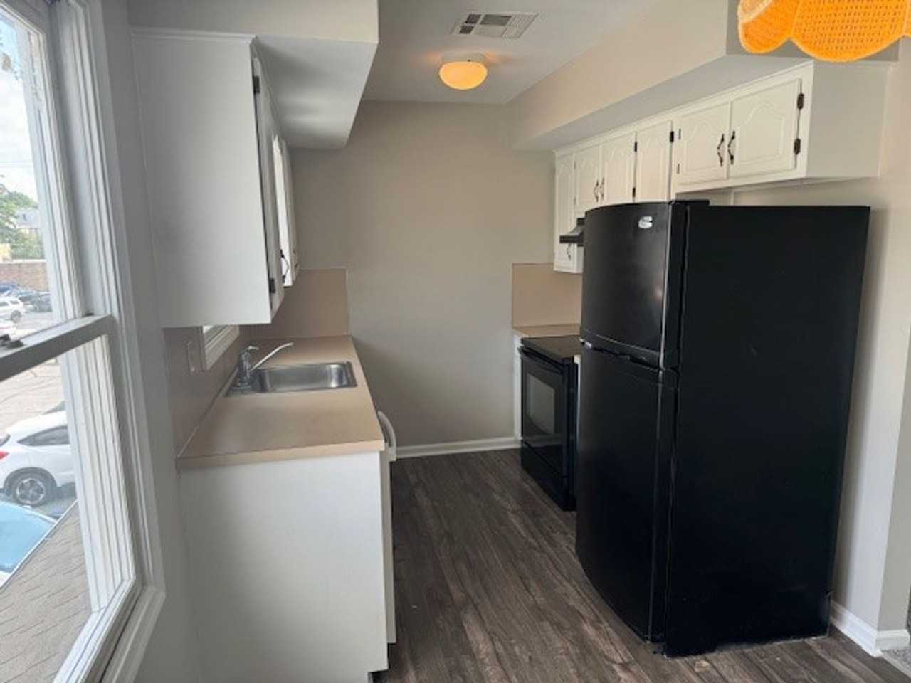 49 W Water St - Photo 2 of 8