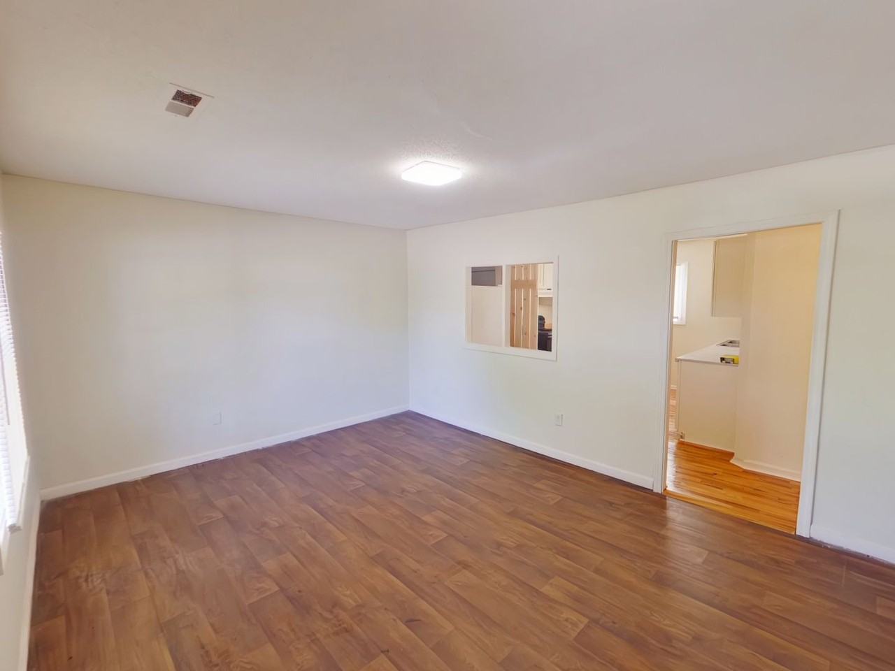 4243 E Whitney Ln - Photo 2 of 9