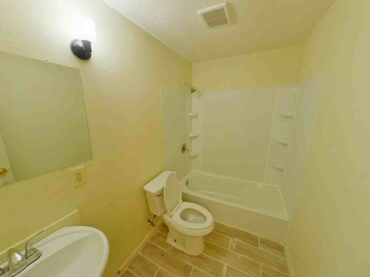 4243 E Whitney Ln - Photo 6 of 9