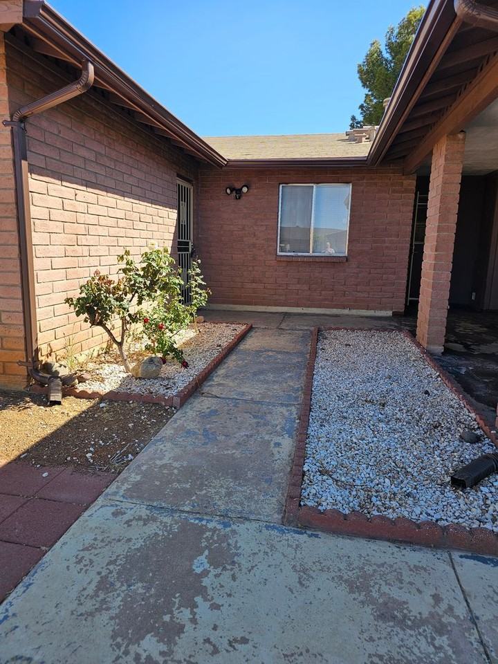 4800 Via Viento - Photo 2 of 25