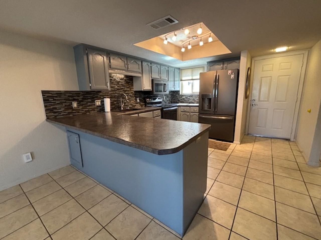 2673 Jamaica Blvd S - Photo 3 of 18