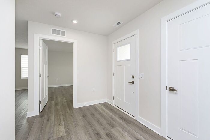 2703 Sand Hollow Dr - Photo 3 of 24