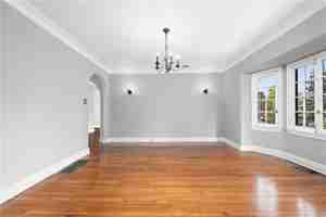 featured image of 6227 5th Ave #2