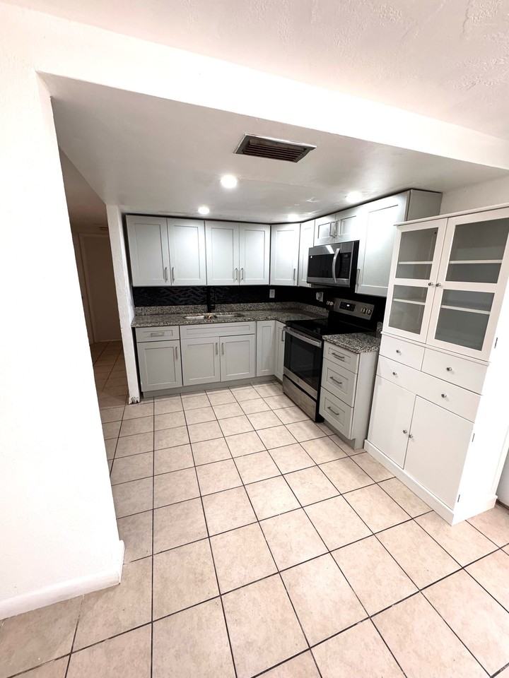 12808 College Hill Dr #NA - Photo 3 of 14