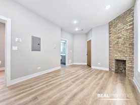 427 W Belden Ave - Photo 1 of 1