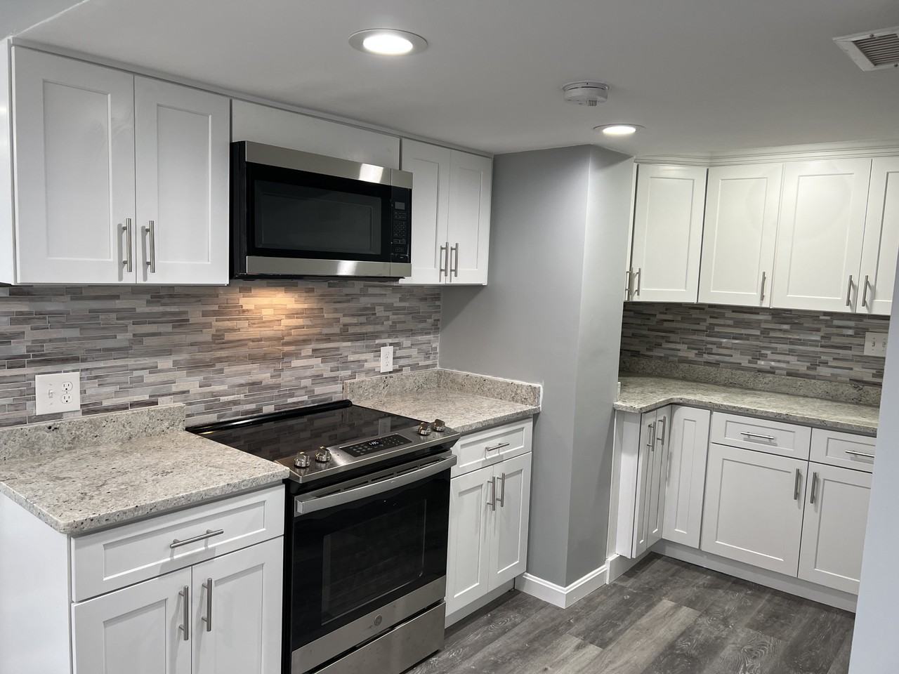 20B Oakland Ave #20B - Photo 2 of 10