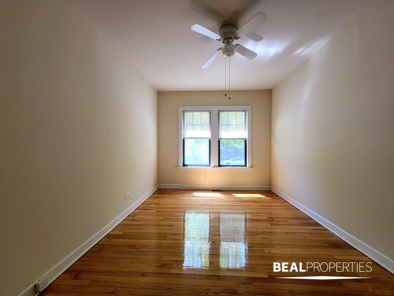 1200 W Wellington Ave