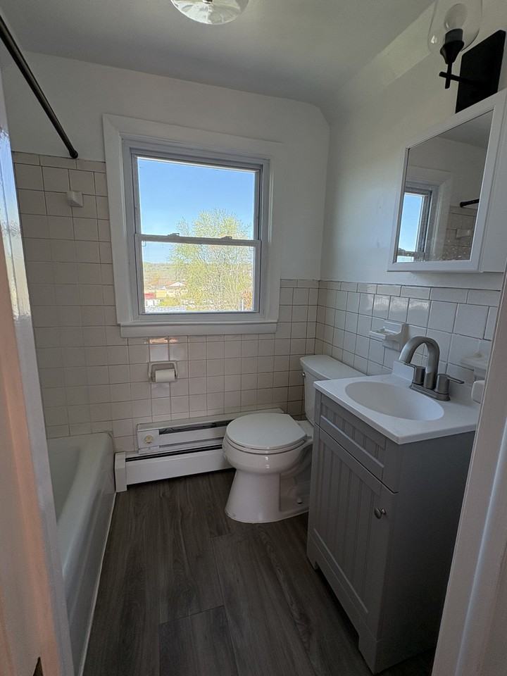 48 Allen Ave #3rdFL - Photo 6 of 15