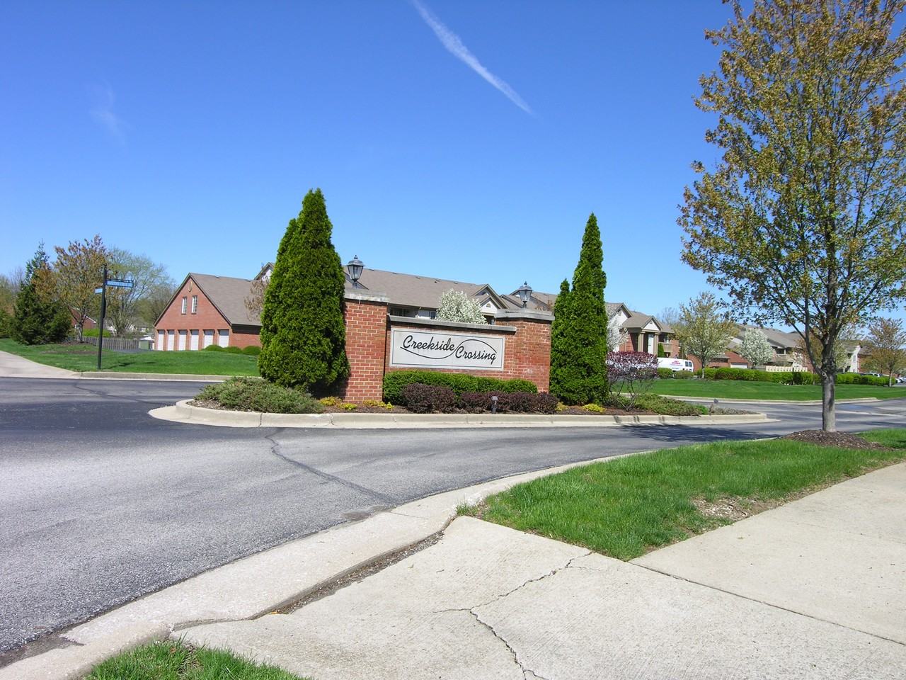 8921 Hunters Creek Dr #207 - Photo 2 of 17